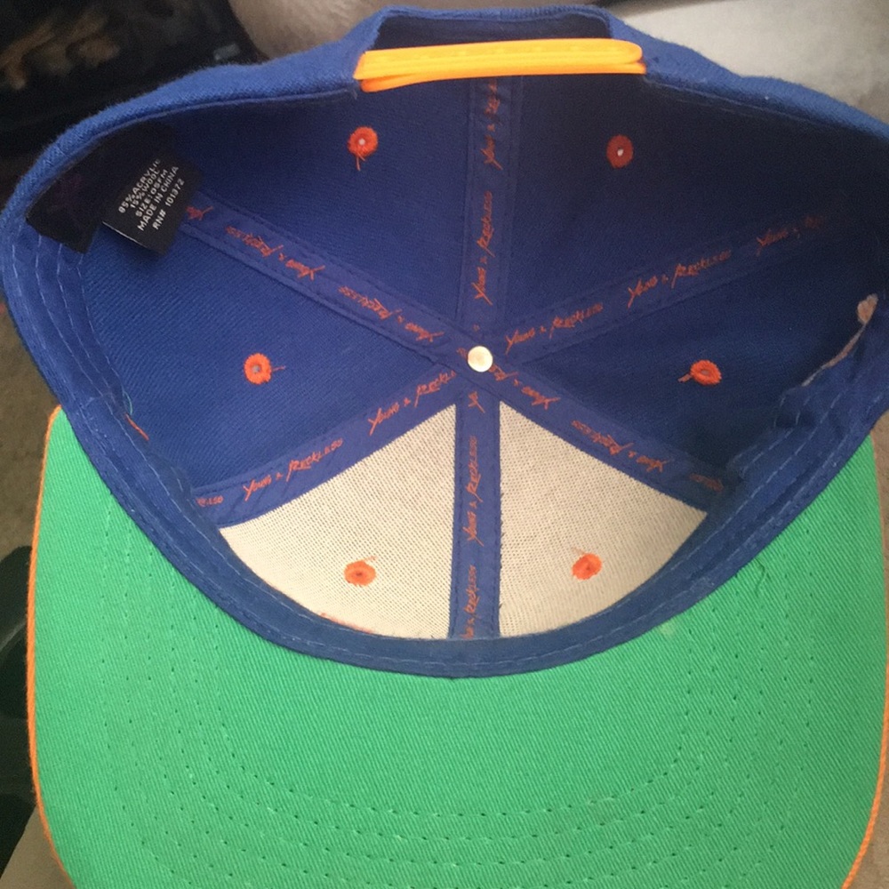 Reckless hat - Picture 3 of 3